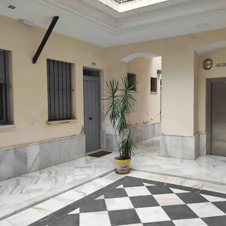 Apartamento Puente Triana Sevilha Exterior foto